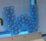 Letra hecha con globos